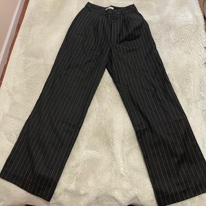 Reformation Oren Pant - black/white pinstripes size 4 petite